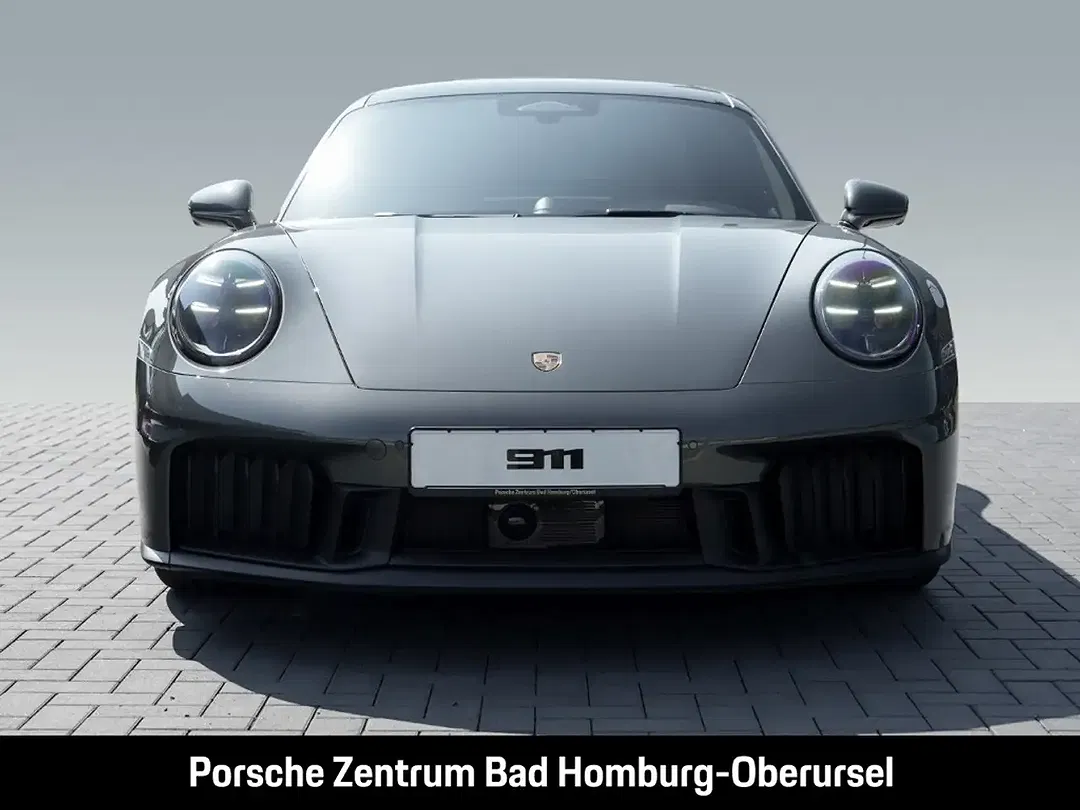 Porsche 992 - Thumbnail 4
