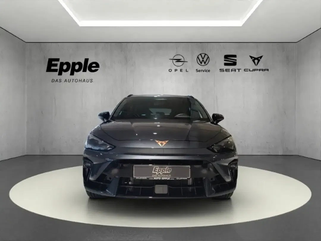 CUPRA Leon - Thumbnail 3