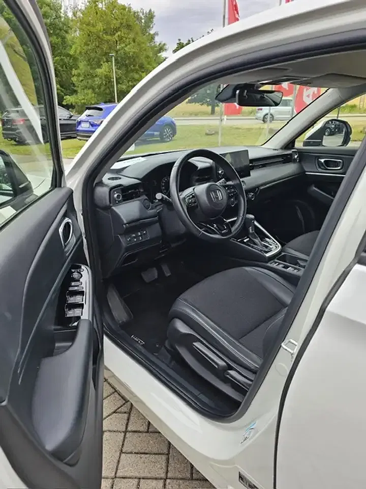 Honda HR-V - Thumbnail 4