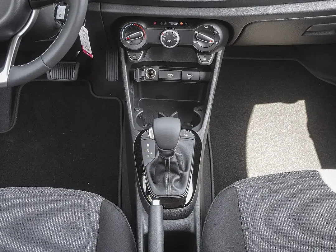 Kia Picanto - Thumbnail 10