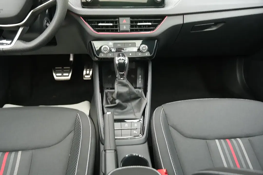 Skoda Kamiq - Thumbnail 13