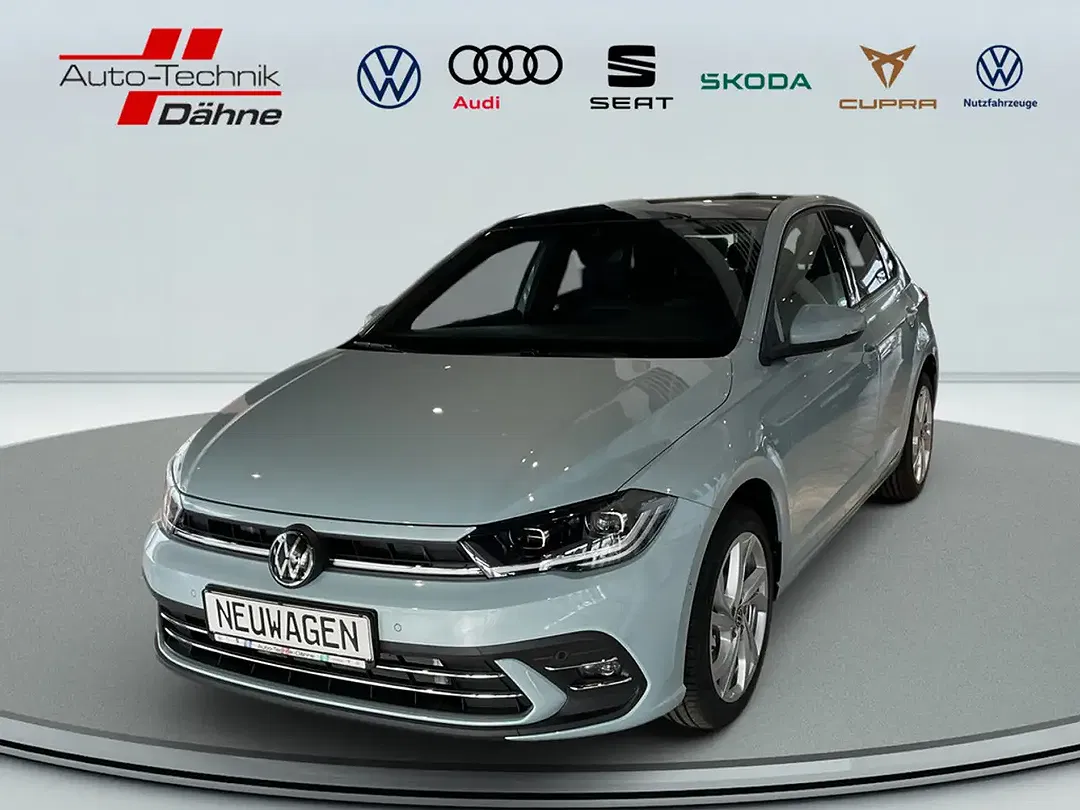 Volkswagen Polo - Thumbnail 1