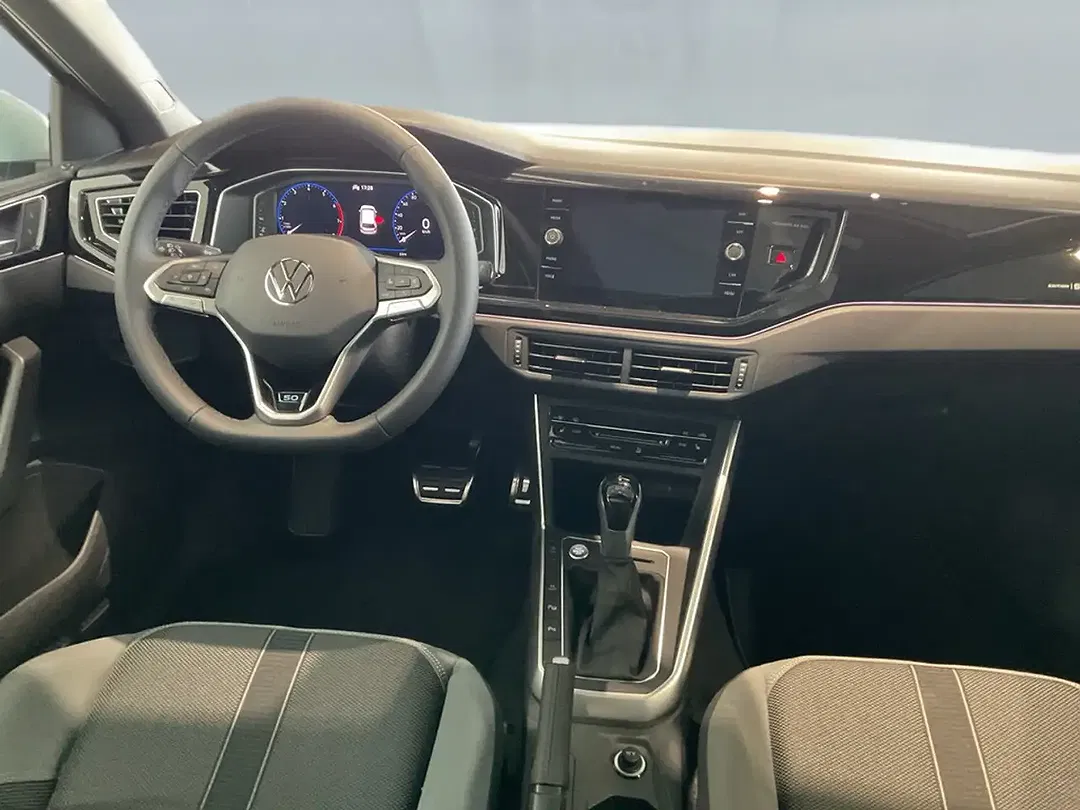 Volkswagen Polo - Thumbnail 10