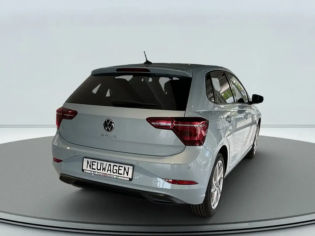 Volkswagen Polo - Thumbnail 4