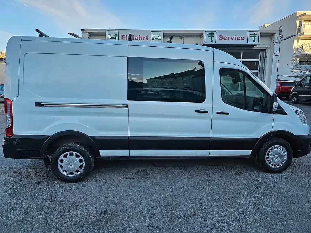 Ford Transit - Thumbnail 5