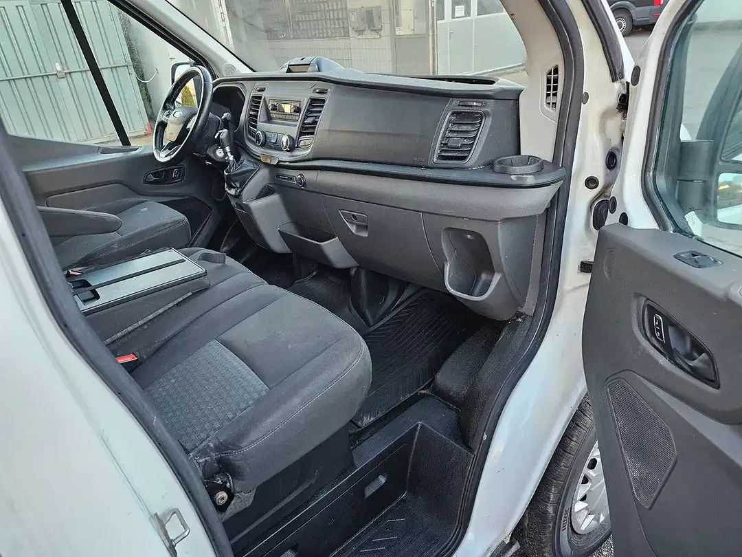 Ford Transit - Thumbnail 8