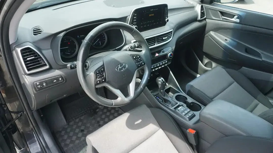 Hyundai TUCSON - Thumbnail 8