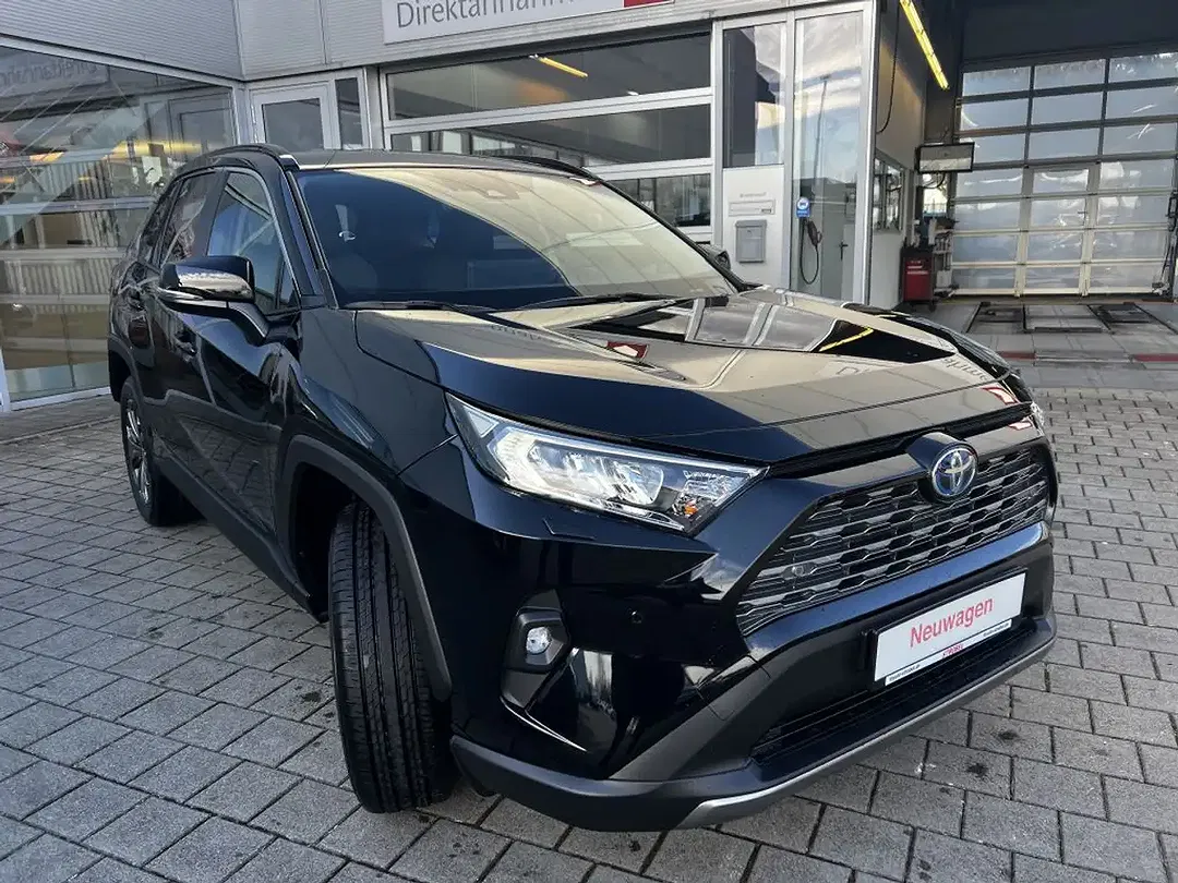 Toyota RAV 4 - Thumbnail 2
