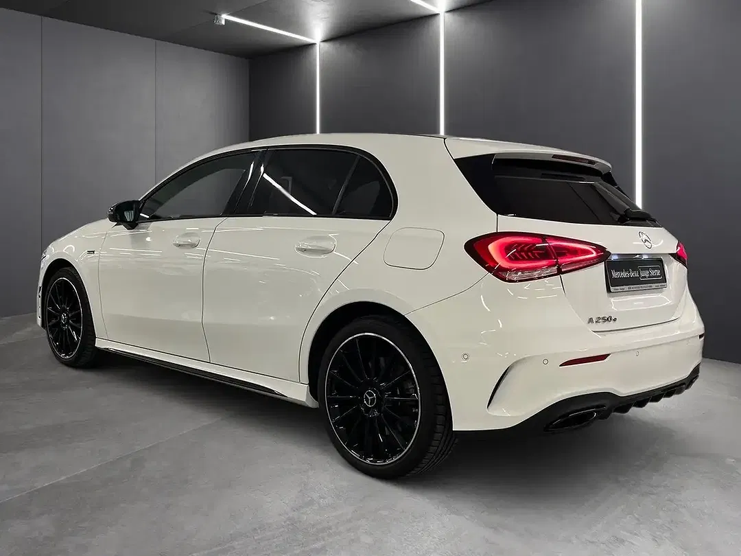 Mercedes-Benz A 250 - Thumbnail 4