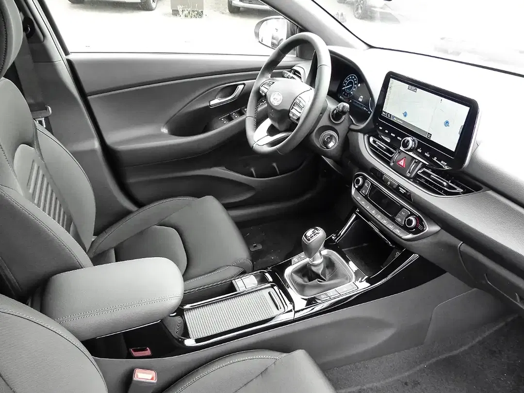 Hyundai i30 - Thumbnail 4