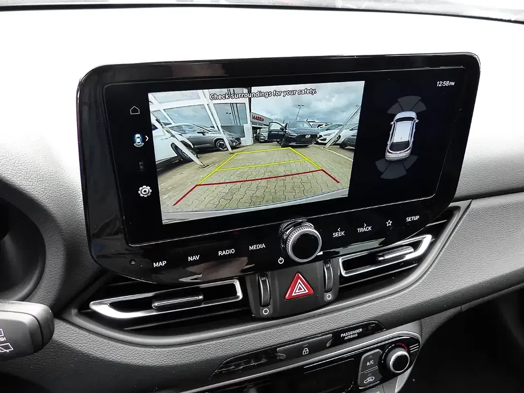 Hyundai i30 - Thumbnail 8