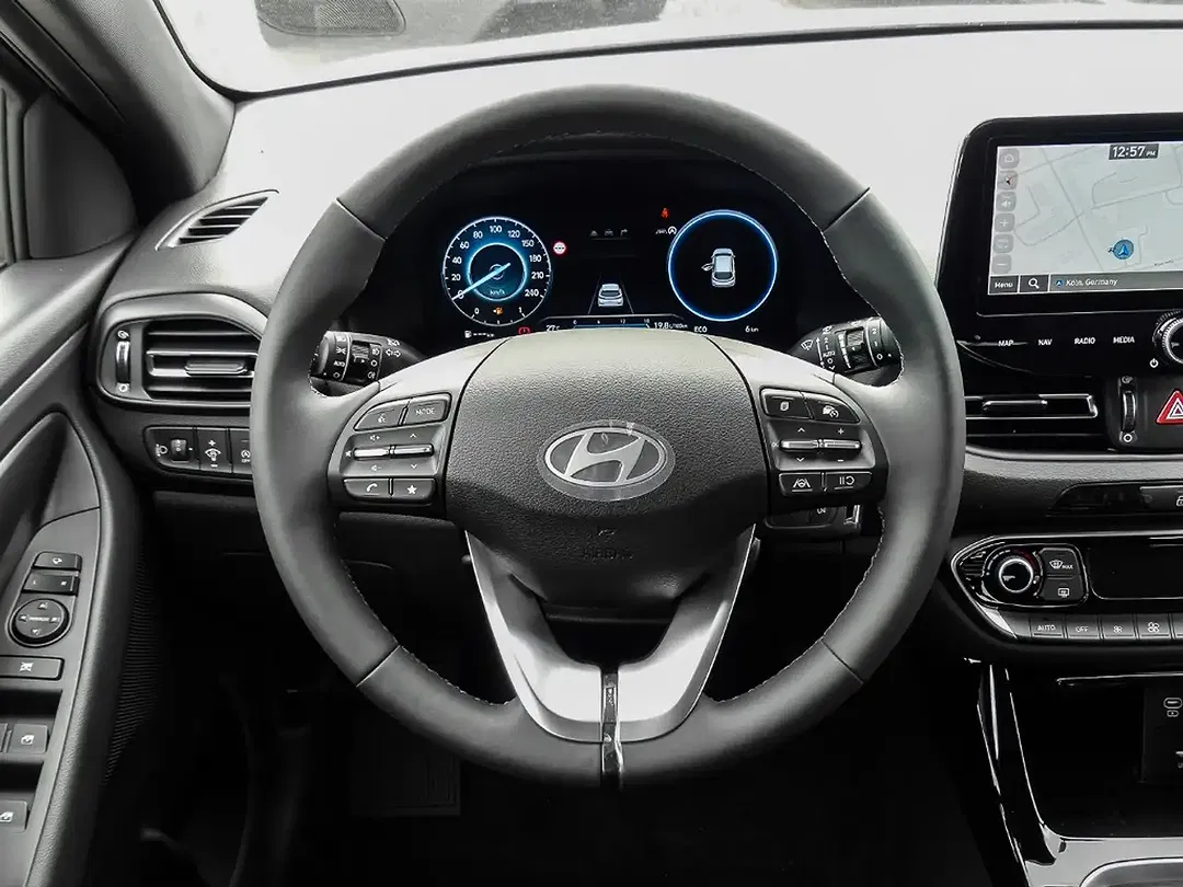 Hyundai i30 - Thumbnail 9