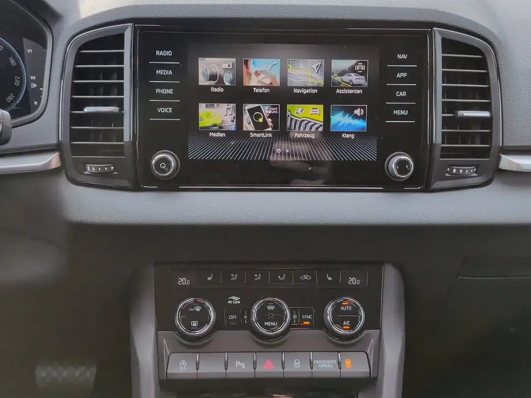 Skoda Karoq - Thumbnail 14