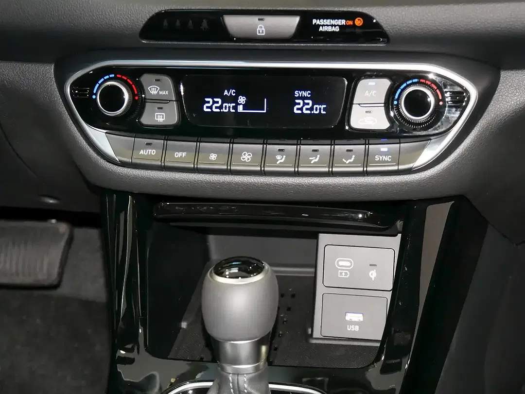 Hyundai i30 - Thumbnail 18