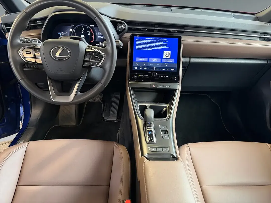 Lexus LBX - Thumbnail 11