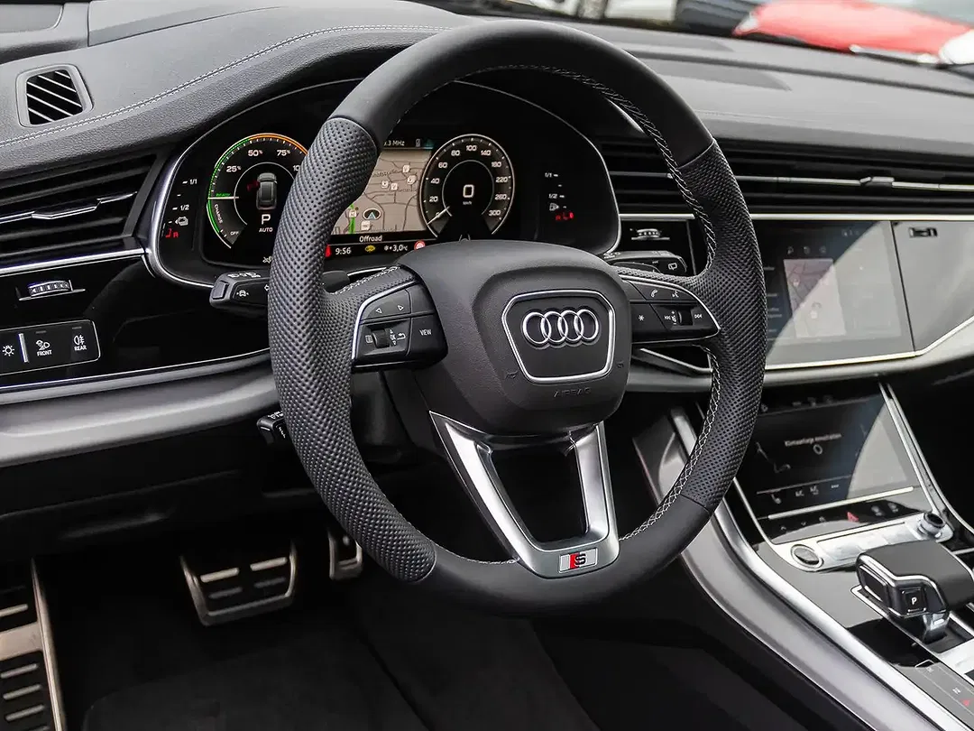 Audi Q8 - Thumbnail 9