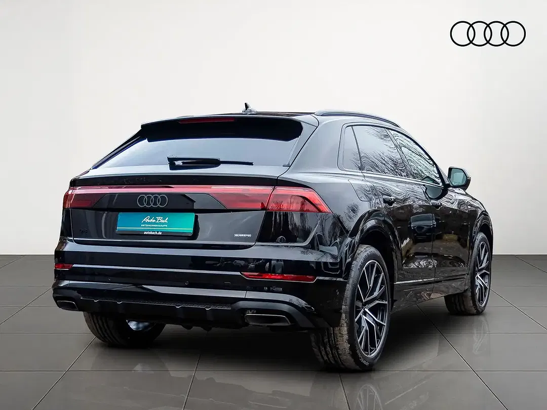 Audi Q8 - Thumbnail 4