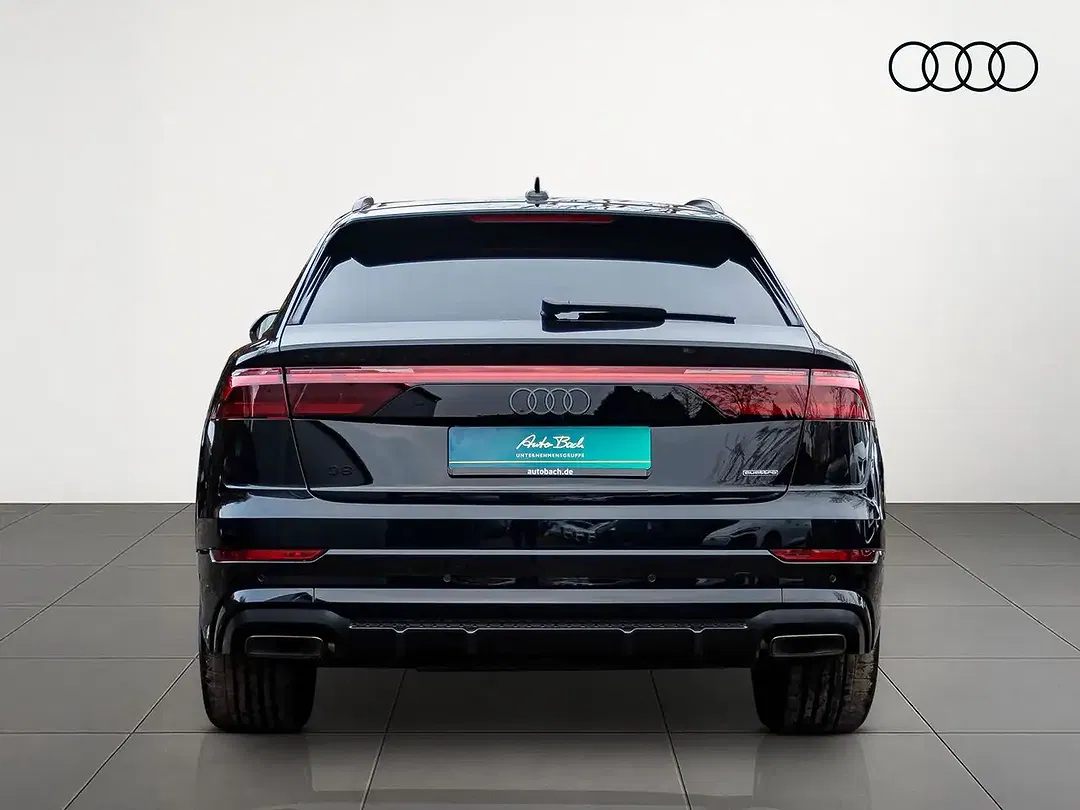 Audi Q8 - Thumbnail 5