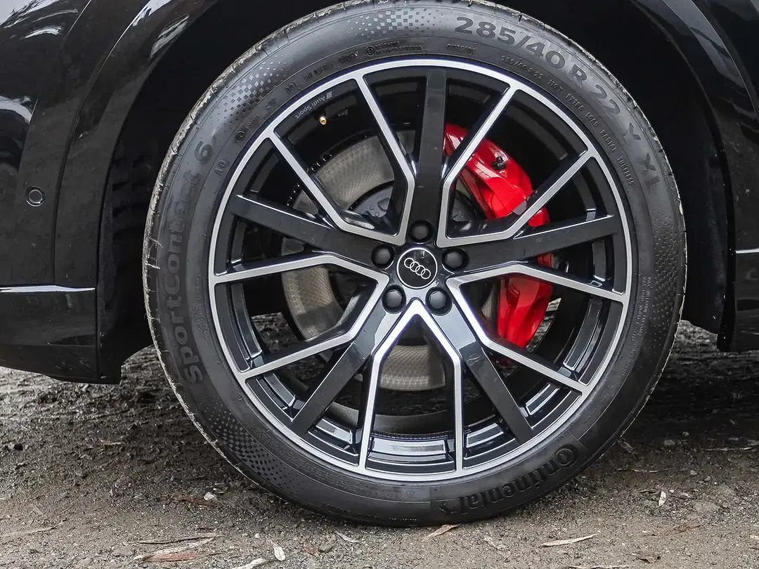 Audi Q8 - Thumbnail 6