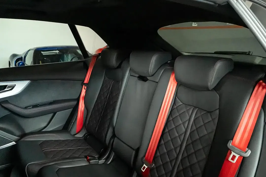 Audi Q8 - Thumbnail 19