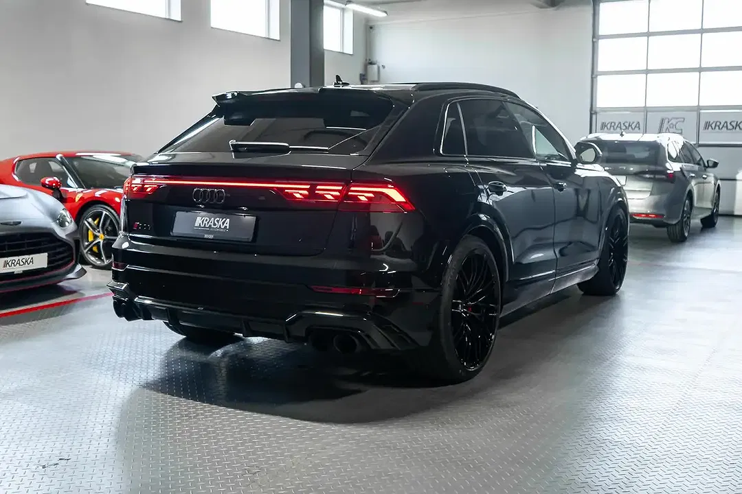 Audi Q8 - Thumbnail 8