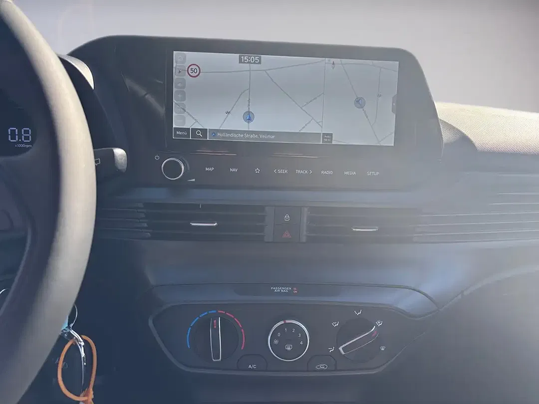Hyundai i20 - Thumbnail 10