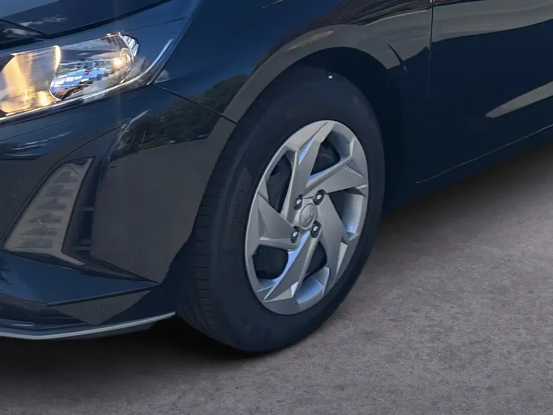 Hyundai i20 - Thumbnail 7