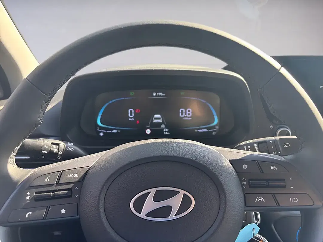 Hyundai i20 - Thumbnail 9
