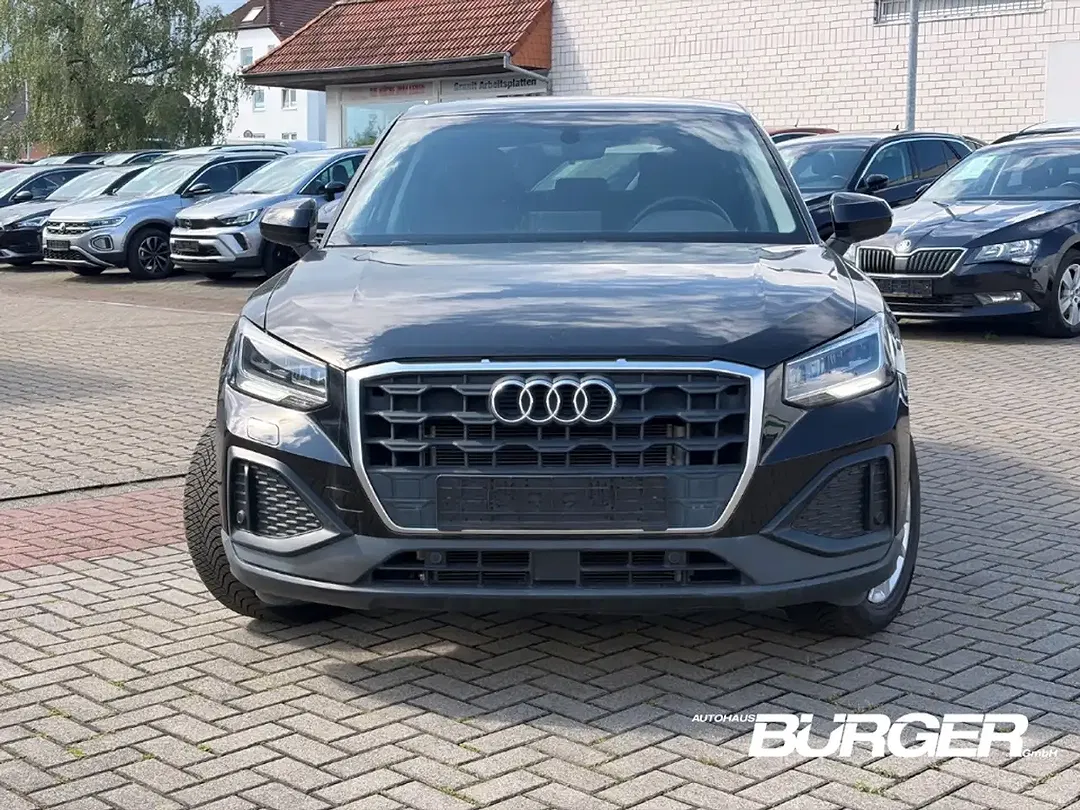 Audi Q2 - Thumbnail 2