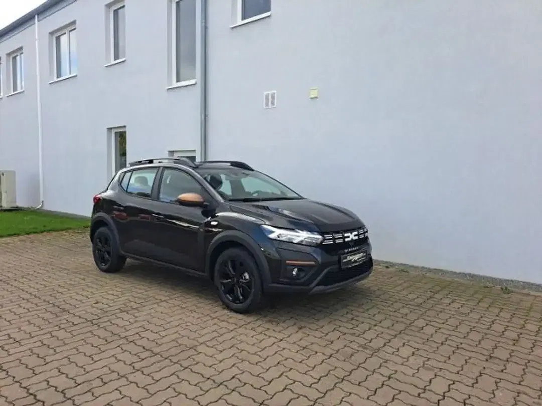 Dacia Sandero - Thumbnail 2