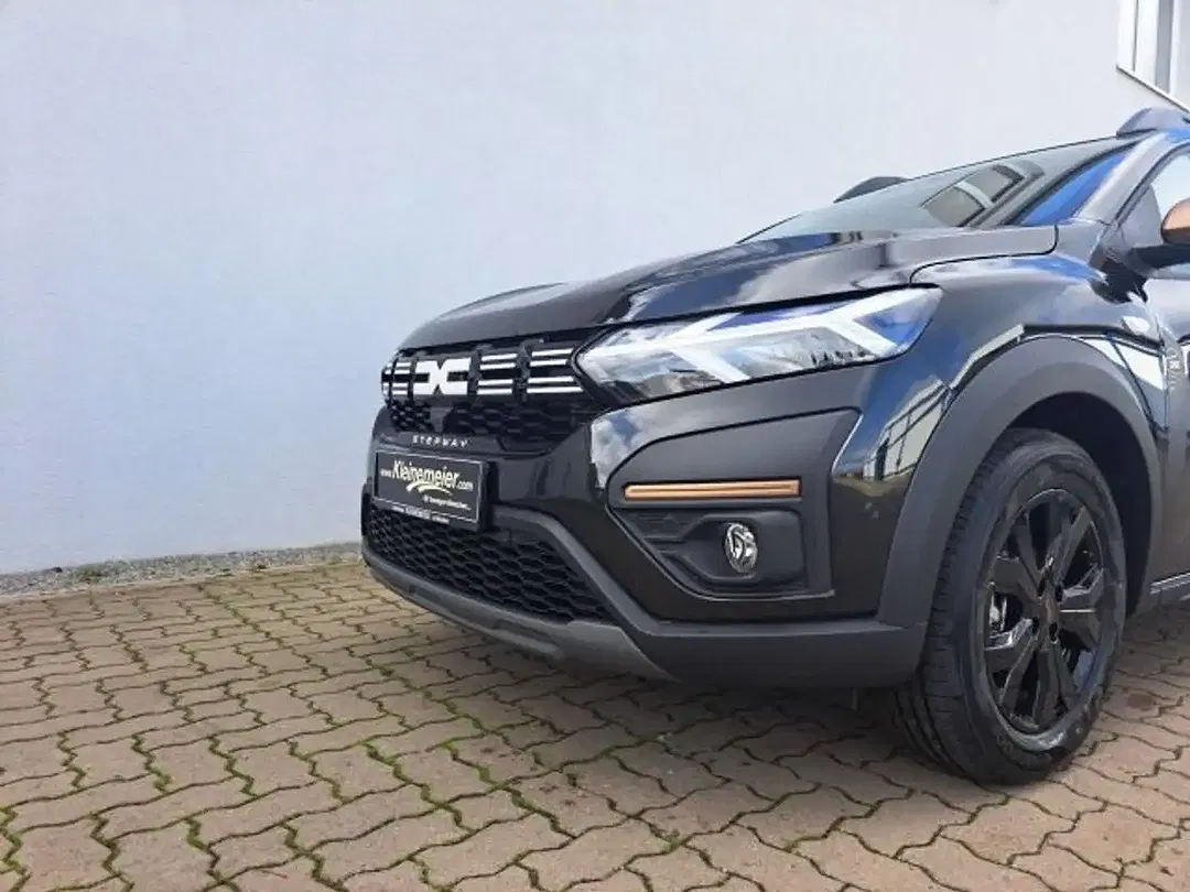 Dacia Sandero - Thumbnail 6