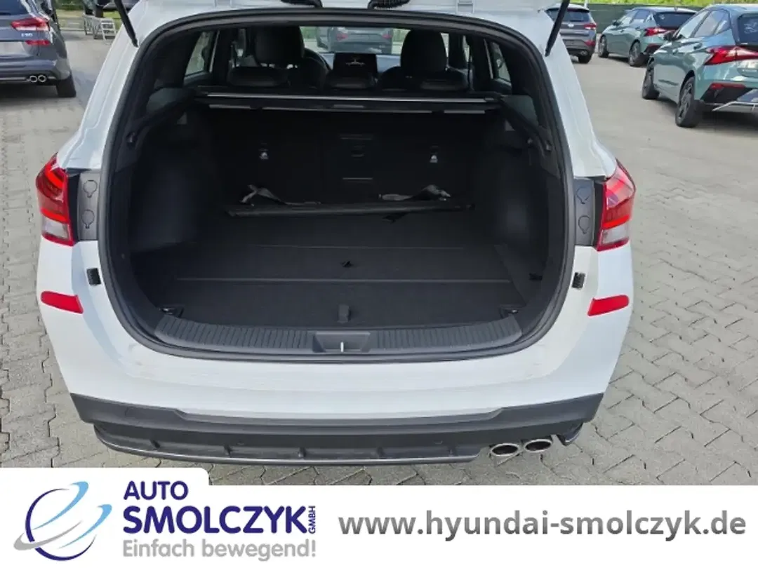Hyundai i30 - Thumbnail 12