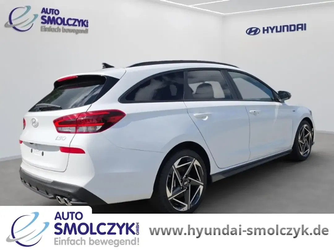 Hyundai i30 - Thumbnail 3