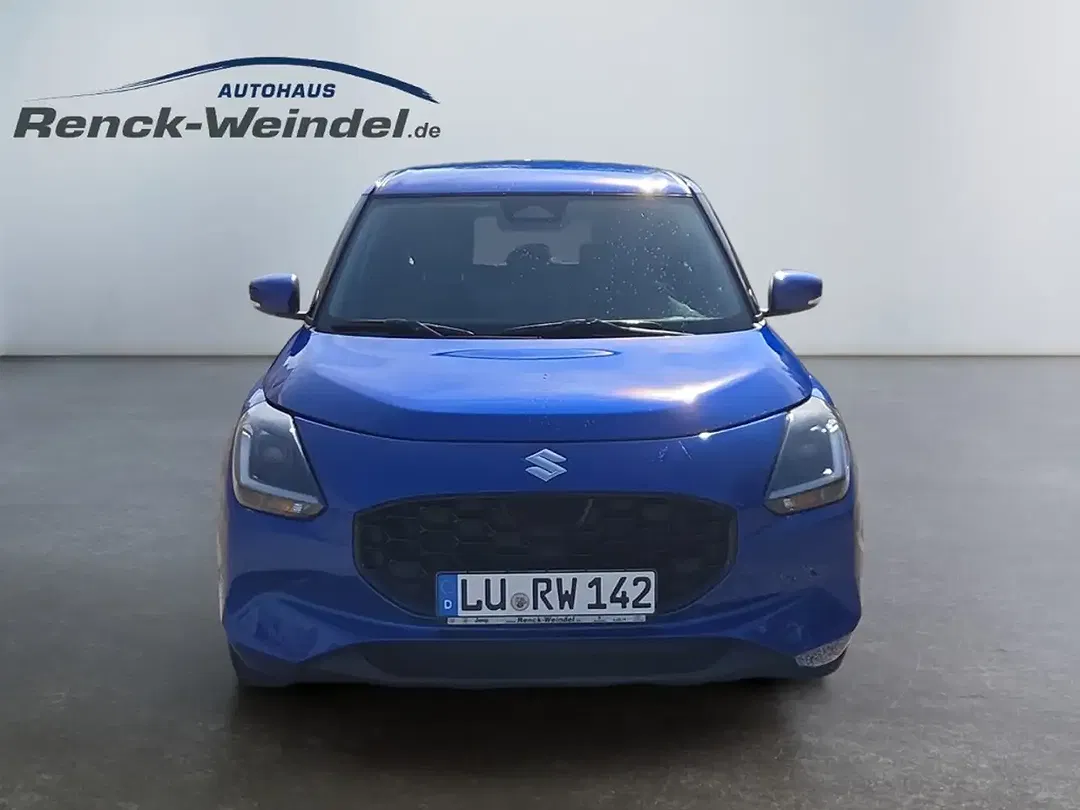 Suzuki Swift - Thumbnail 8