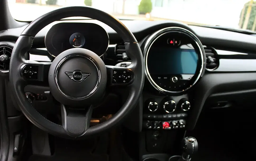MINI Cooper Cabrio - Thumbnail 10