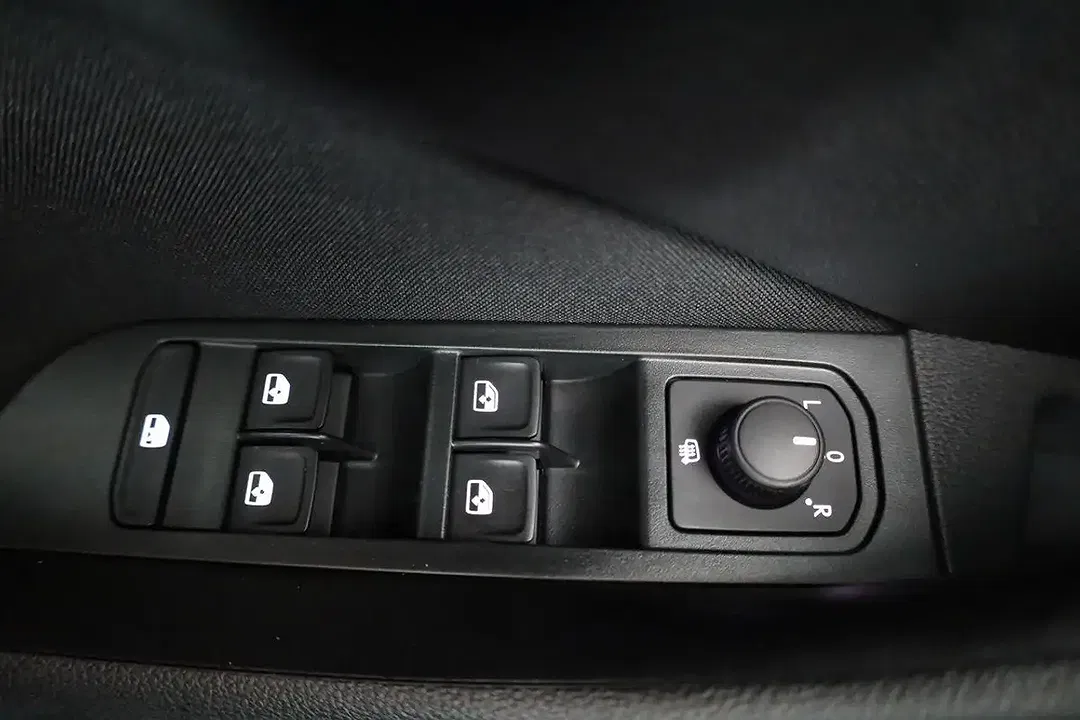 Skoda Kamiq - Thumbnail 8