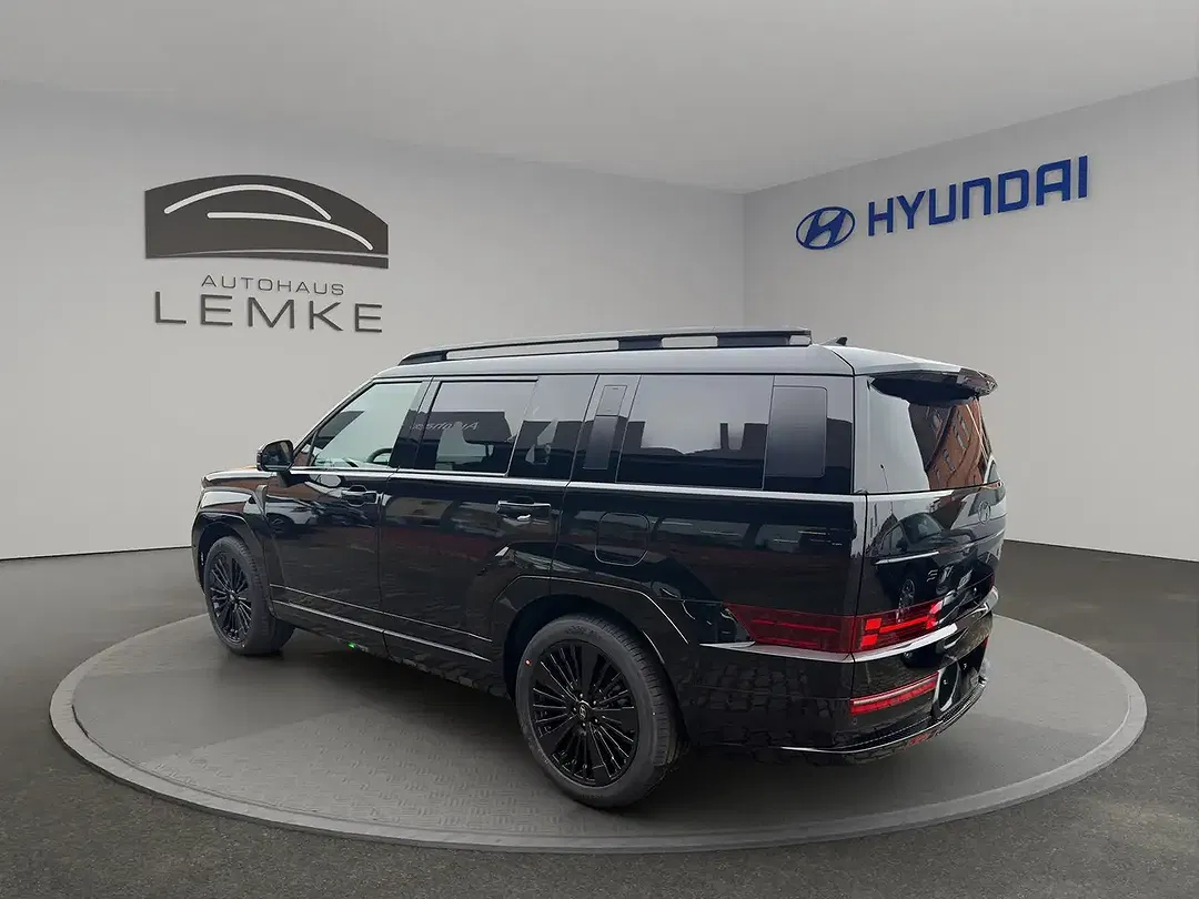 Hyundai SANTA FE - Thumbnail 4