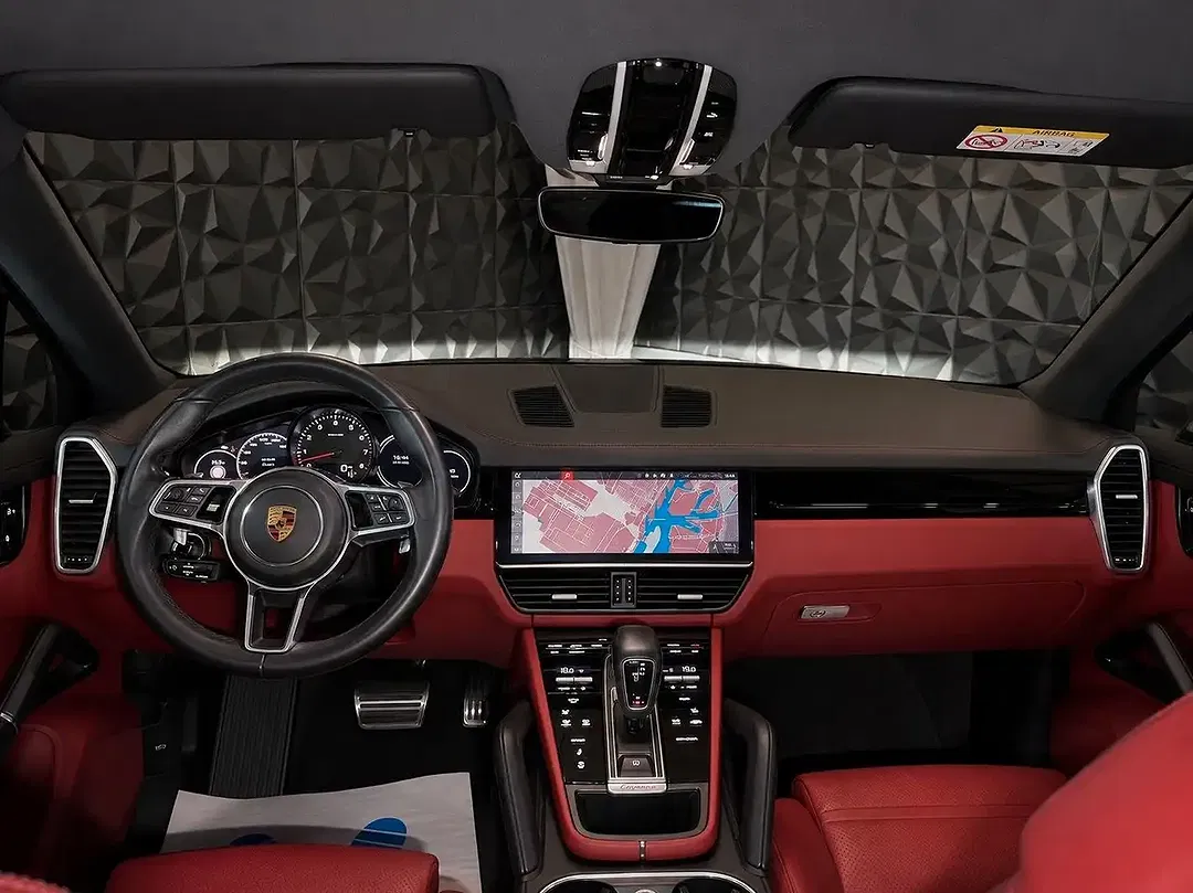 Porsche Cayenne - Thumbnail 11