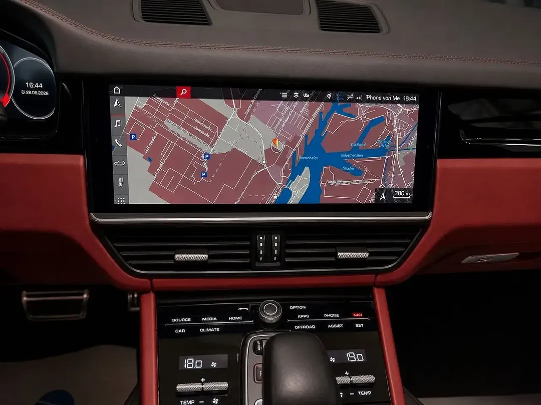 Porsche Cayenne - Thumbnail 13