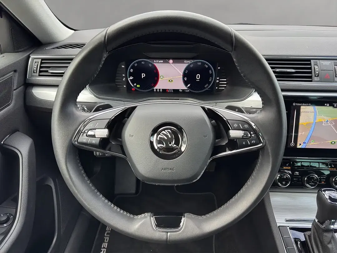 Skoda Superb - Thumbnail 10