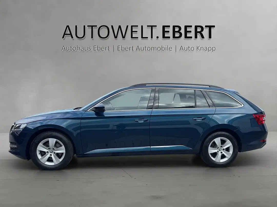 Skoda Superb - Thumbnail 2