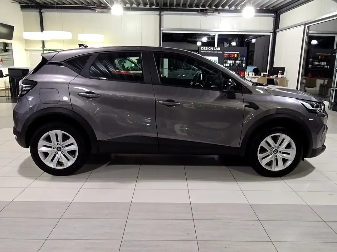 Renault Captur - Thumbnail 5