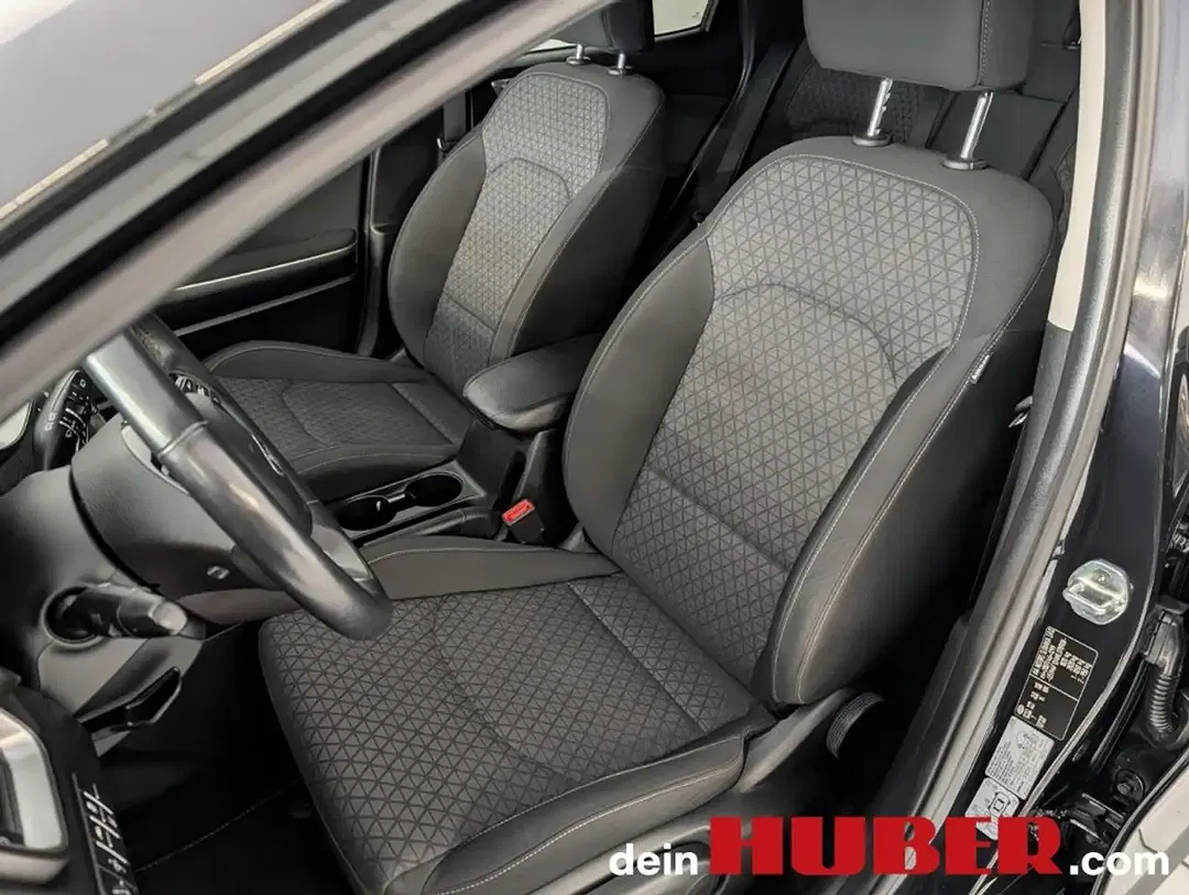Kia XCeed - Thumbnail 10