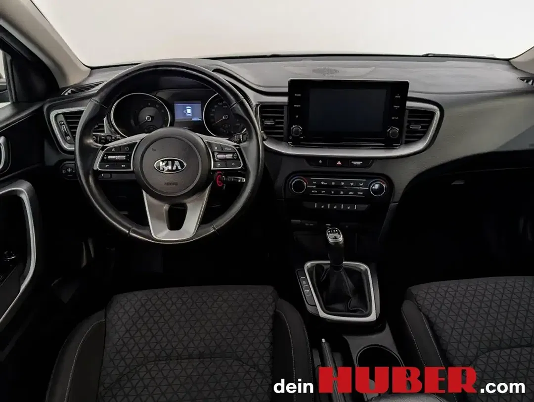 Kia XCeed - Thumbnail 12