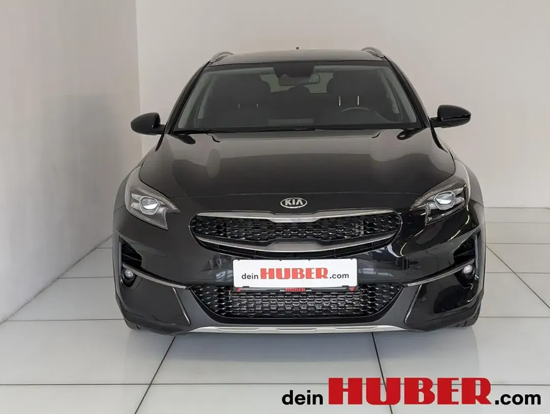 Kia XCeed - Thumbnail 3
