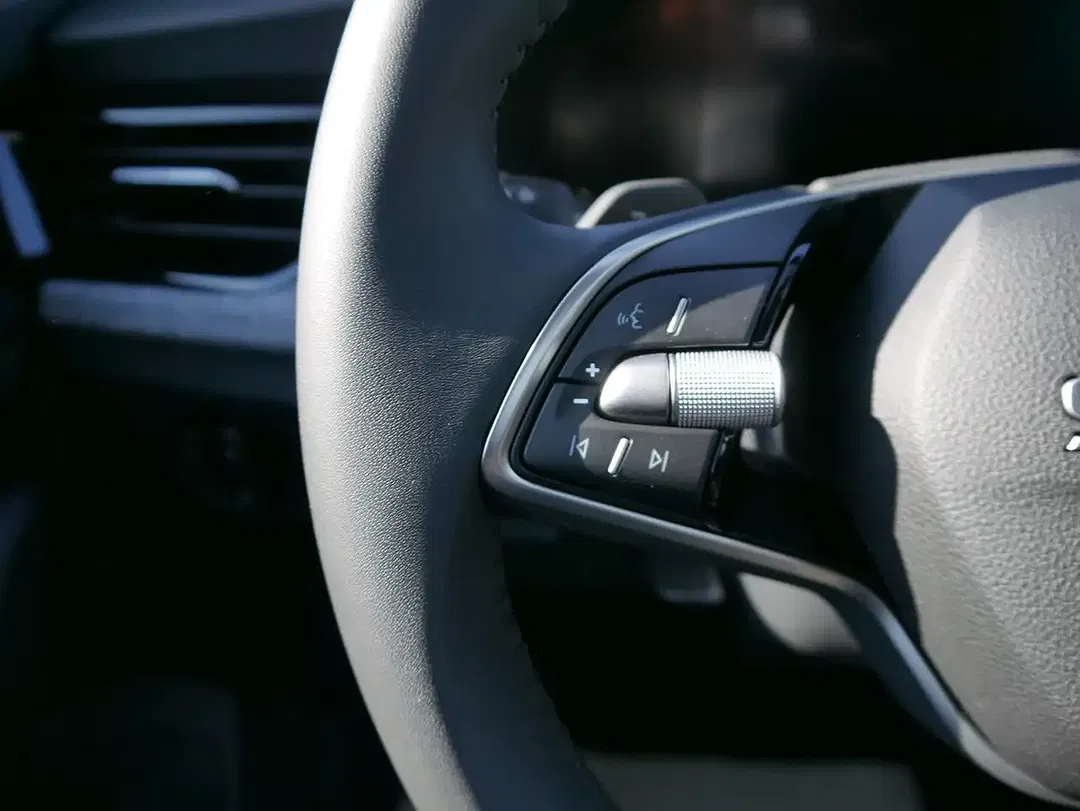 Skoda Scala - Thumbnail 11