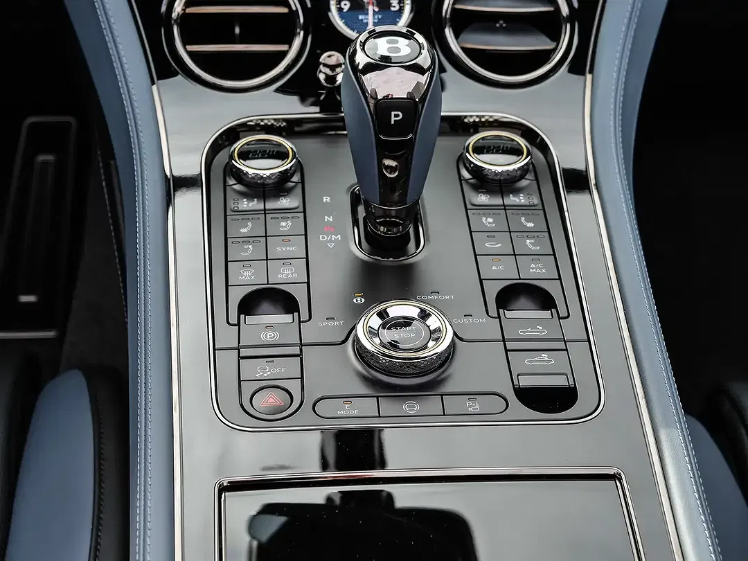 Bentley Continental GTC - Thumbnail 15