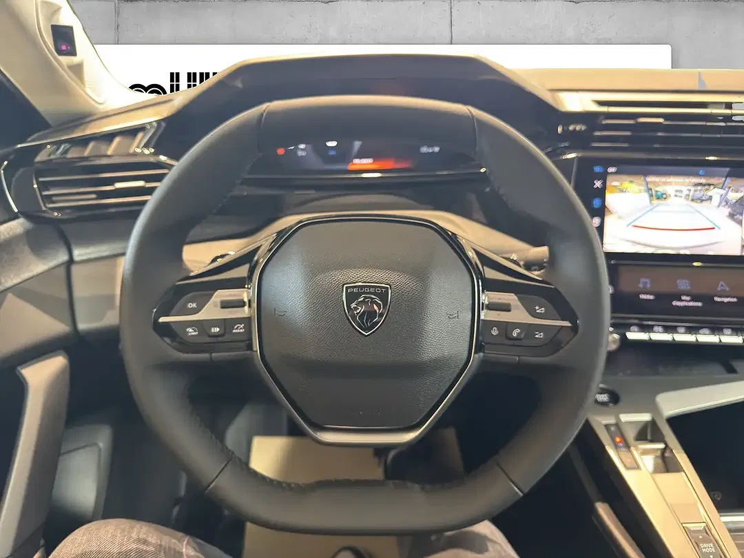 Peugeot 308 - Thumbnail 12