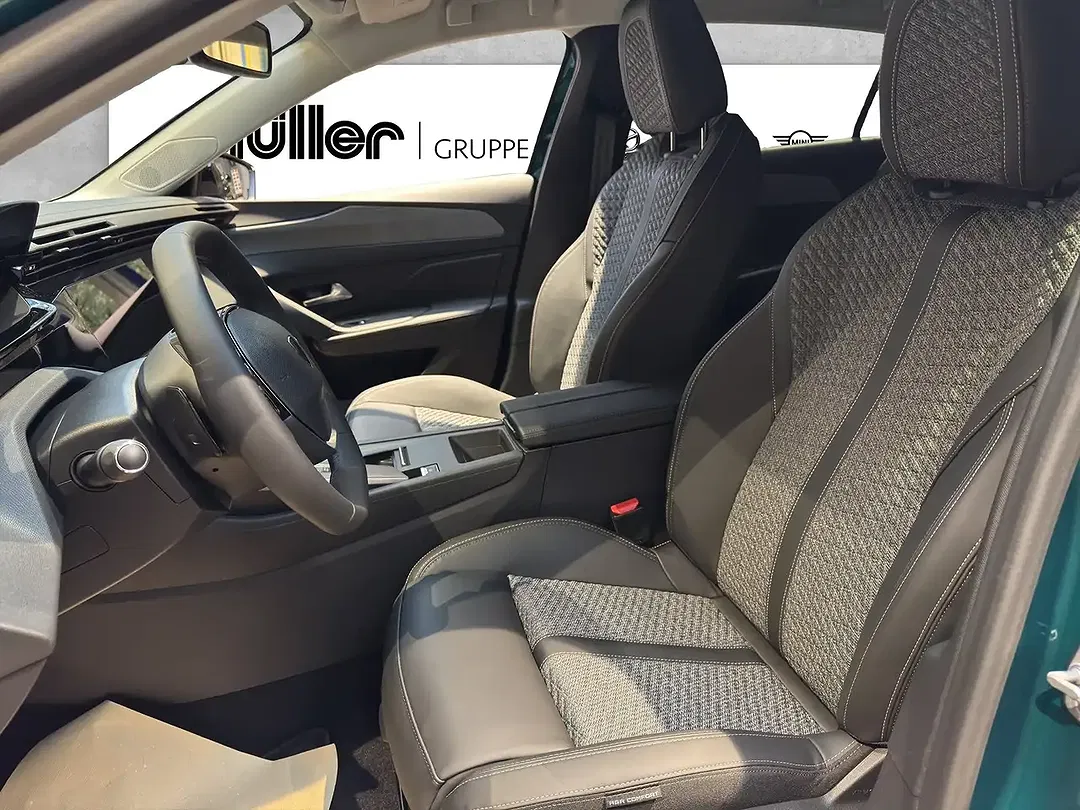 Peugeot 308 - Thumbnail 8