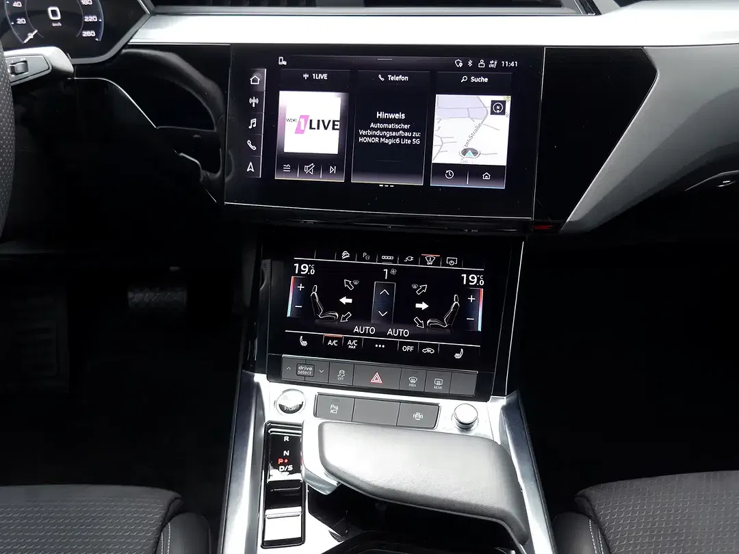 Audi e-tron - Thumbnail 13